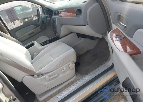 2008 GMC Yukon Sle из США, поврежденный, VIN 1GKFC13008J103304